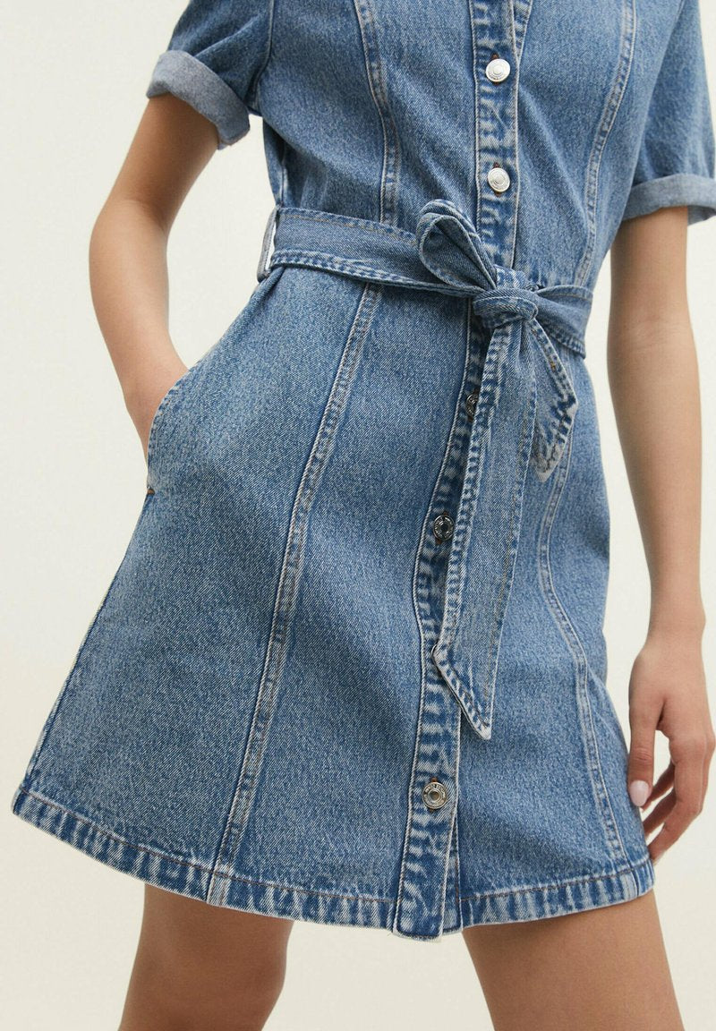 Denim dress