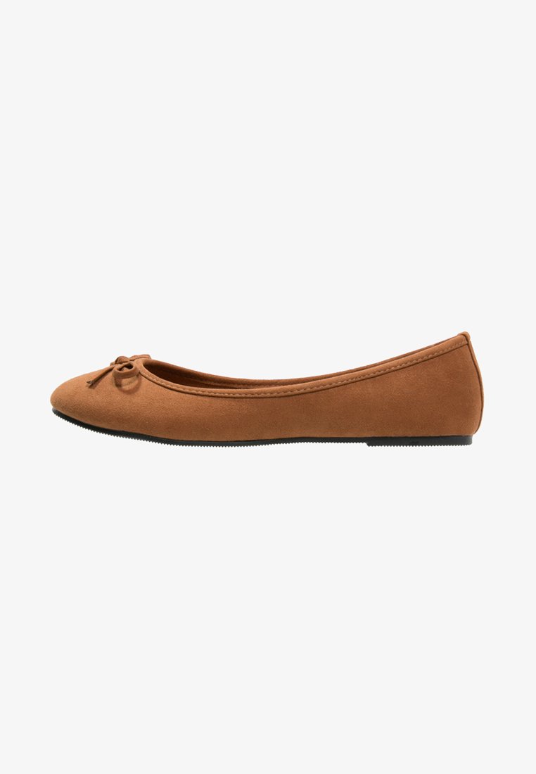 Ballet pumps