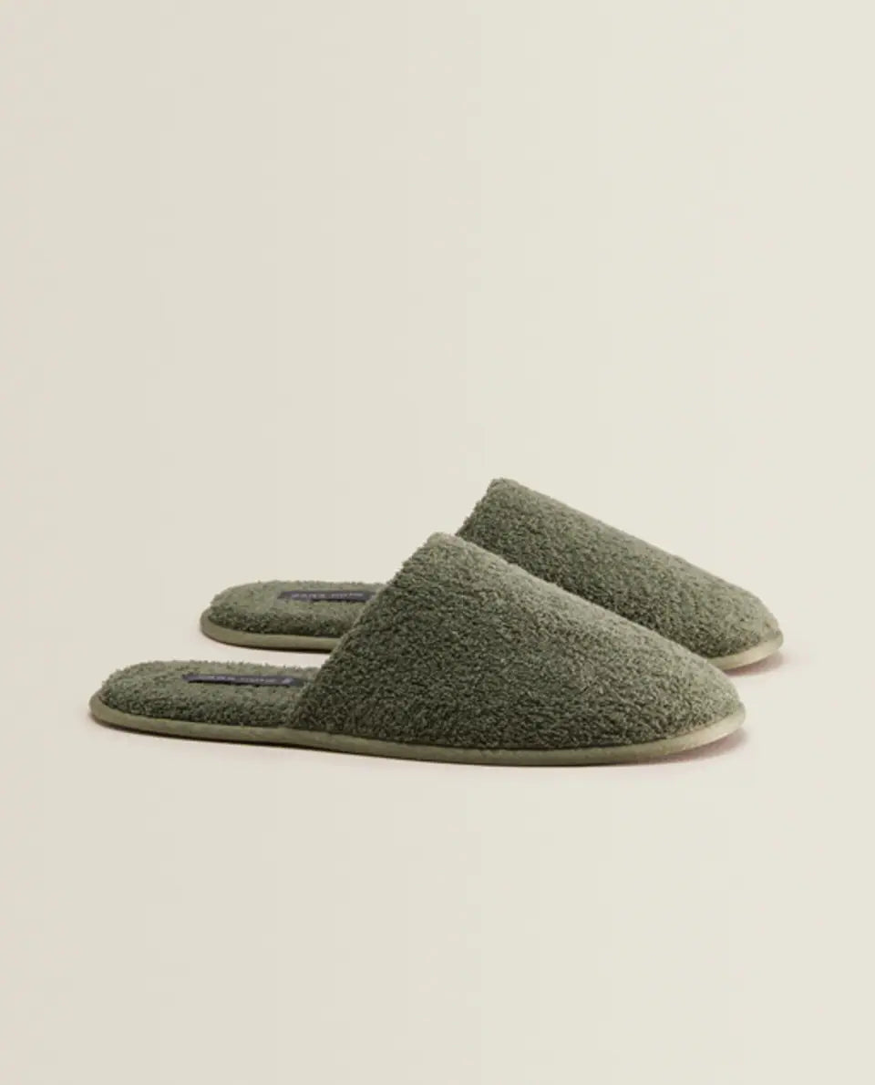 TERRY BATHROOM SLIPPERS