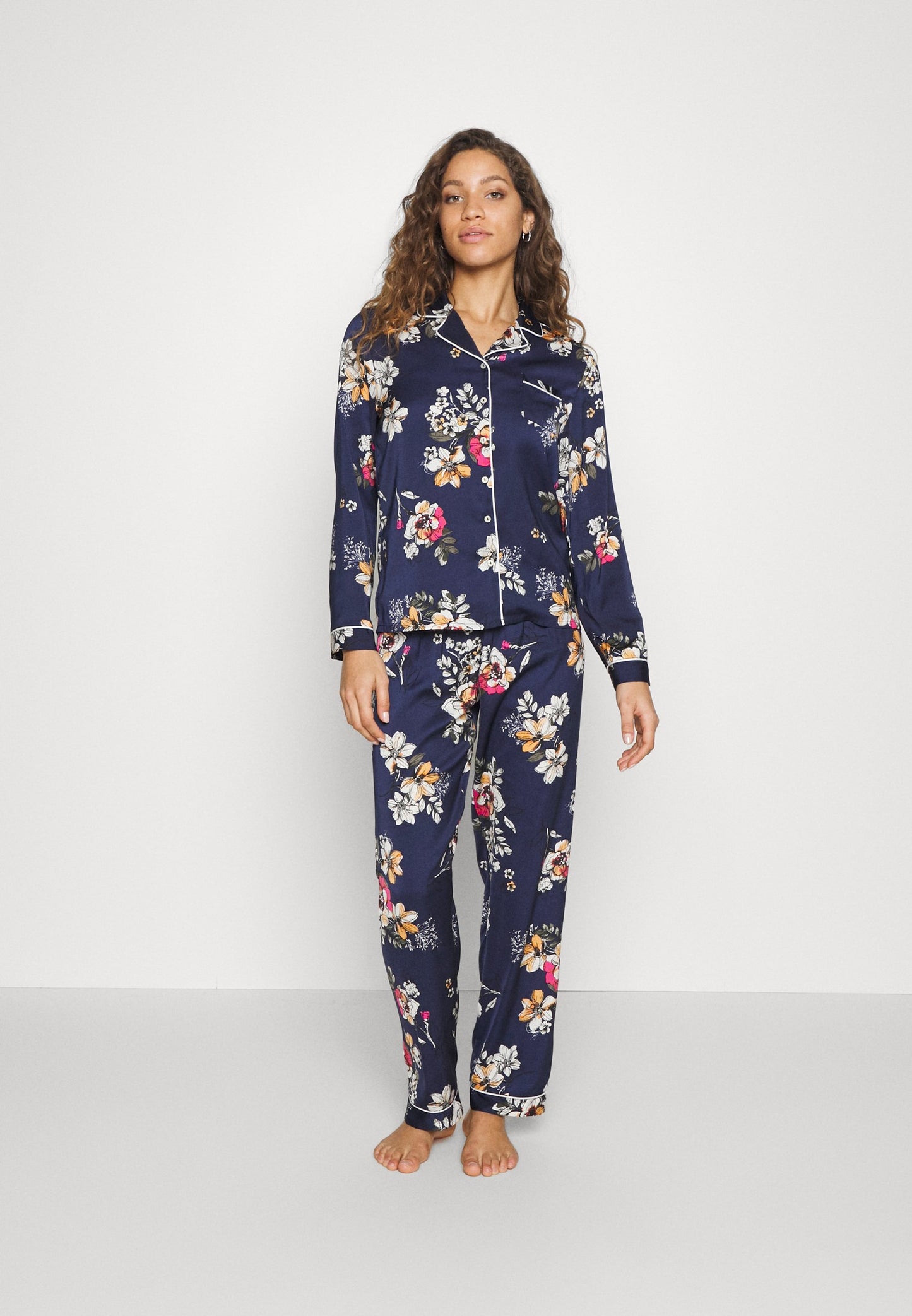 SET - Pyjamas