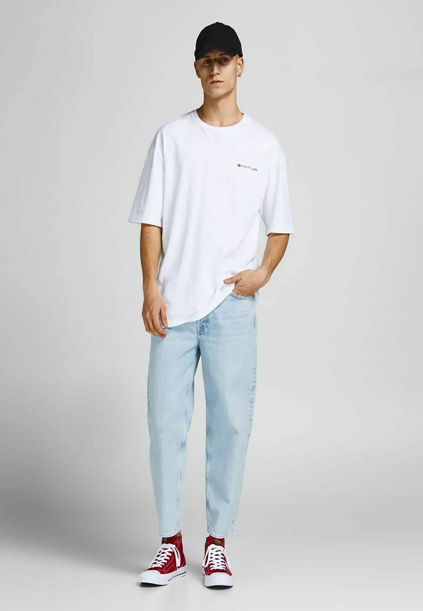 Relaxed fit jeans