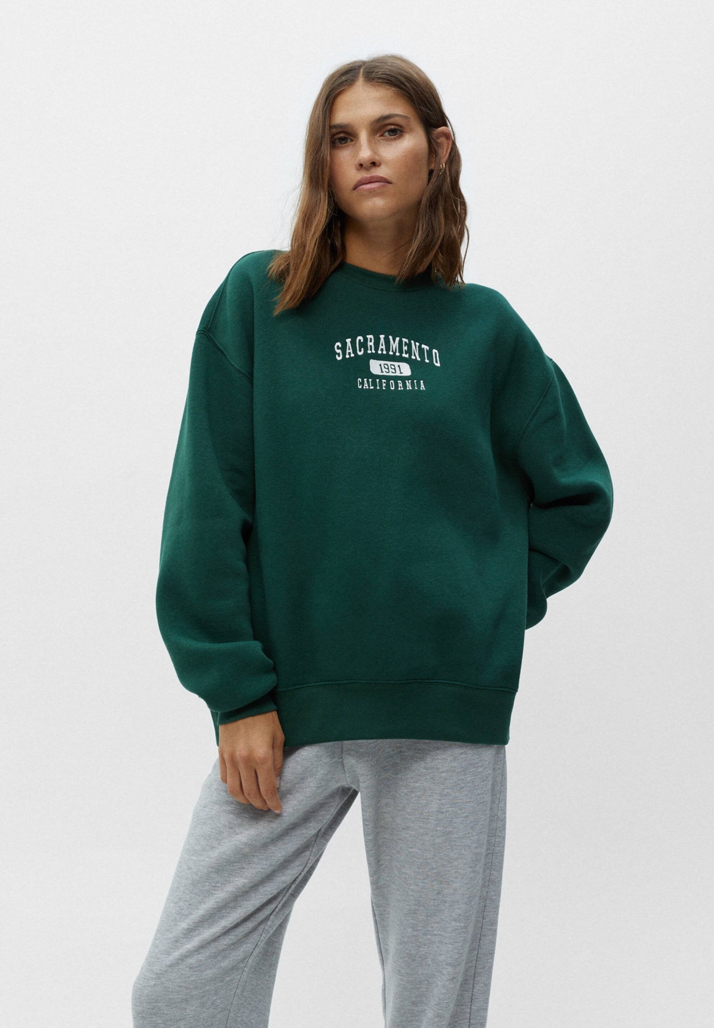 EMBROIDERED VARSITY - Sweatshirt