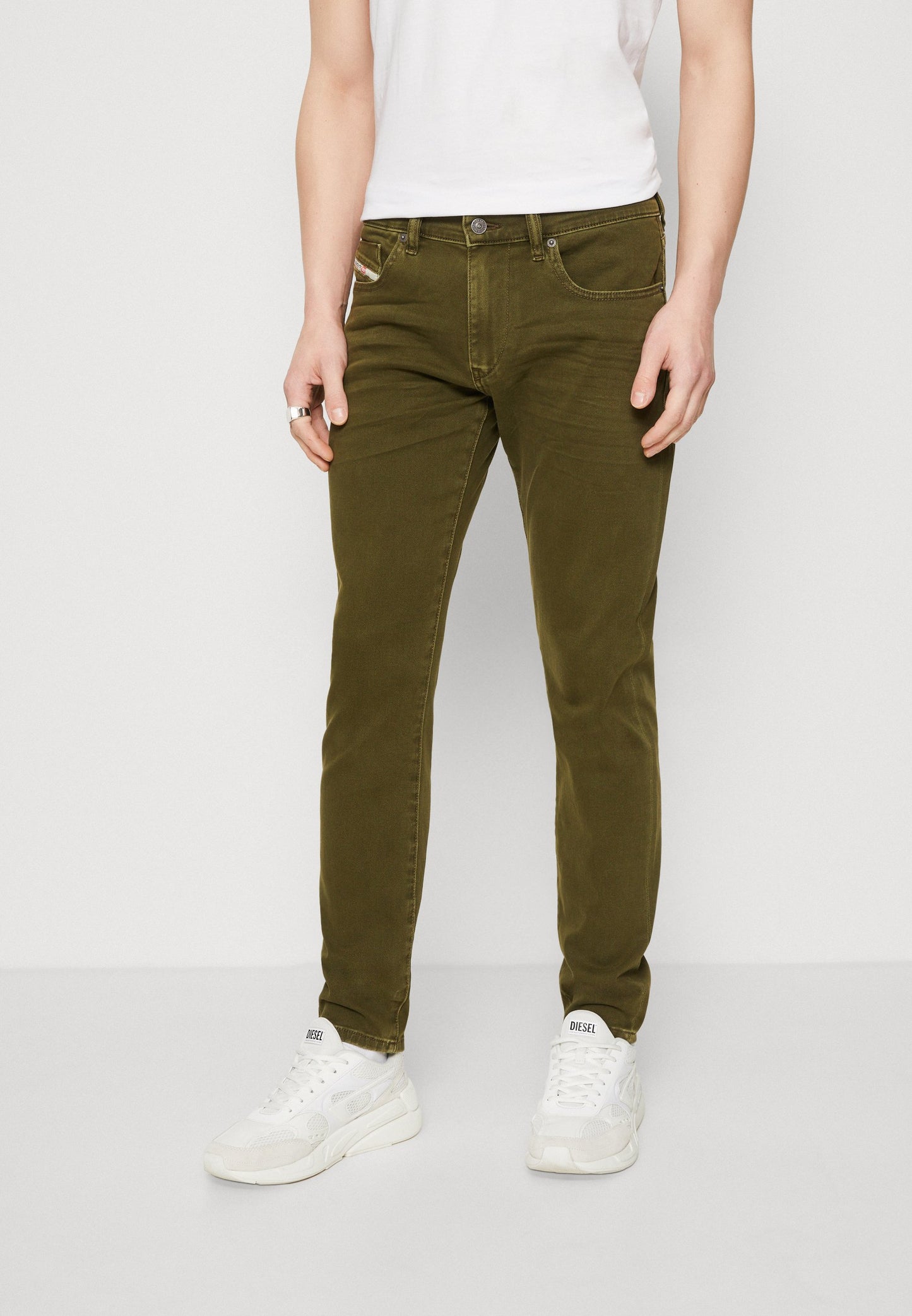 Jeans Tapered Fit