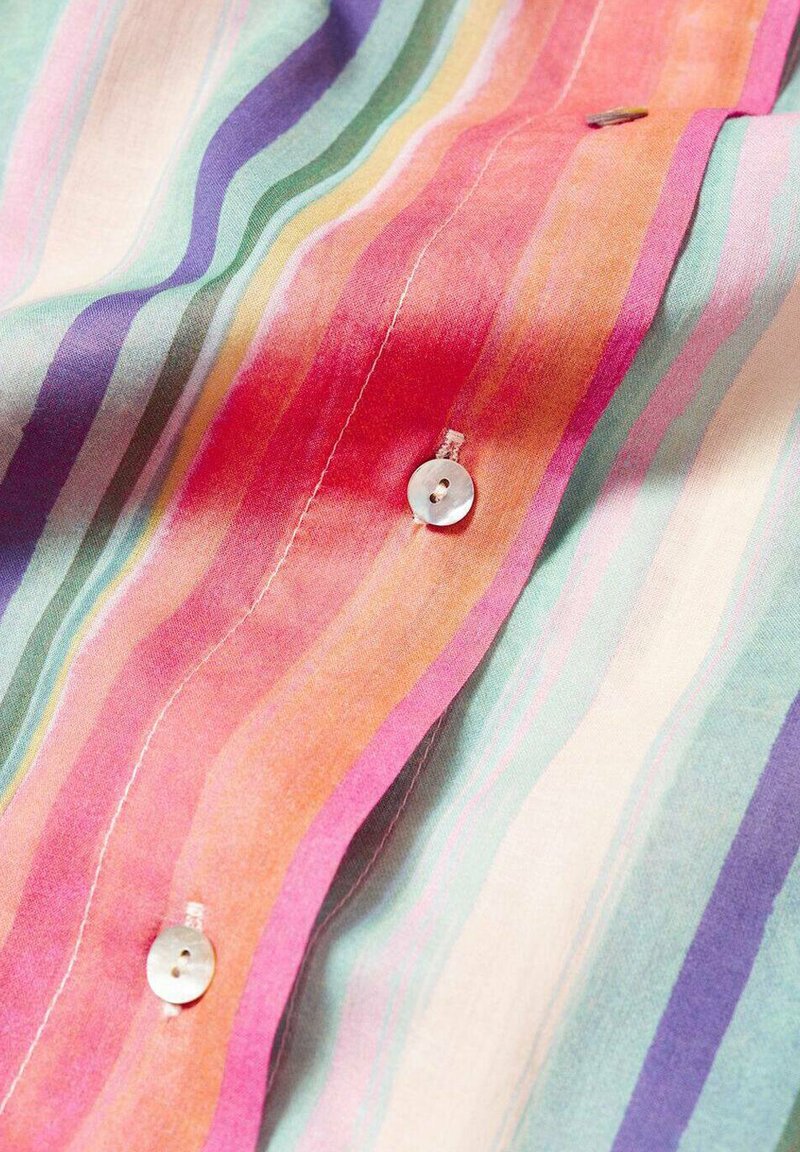 Button-down blouse