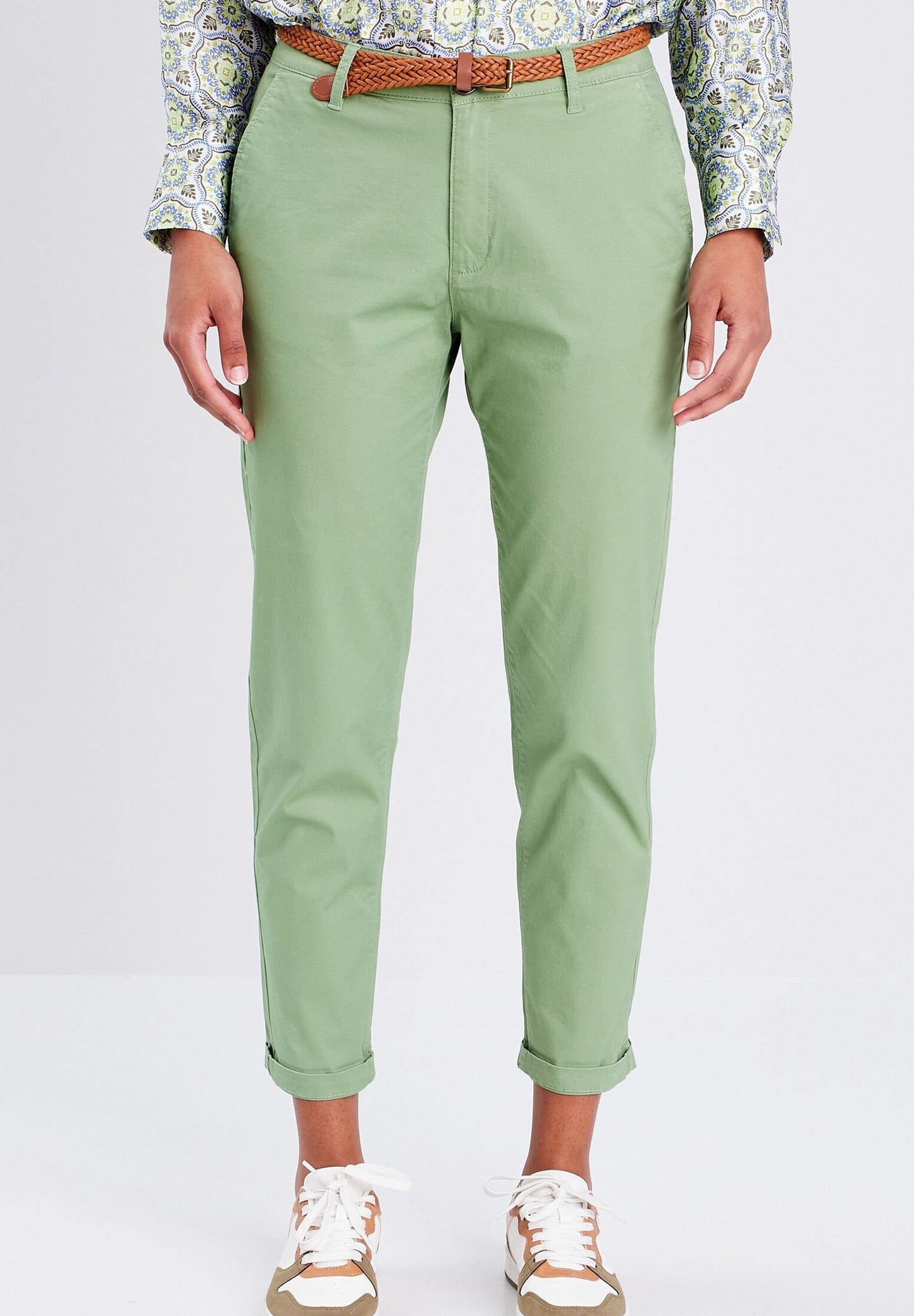 Chinos