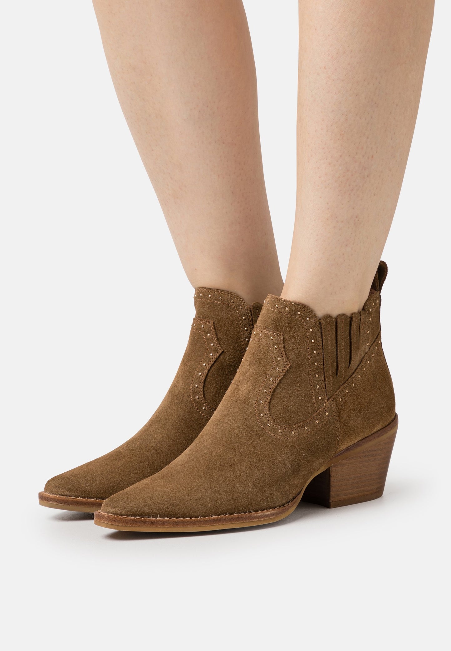 Ankle boots