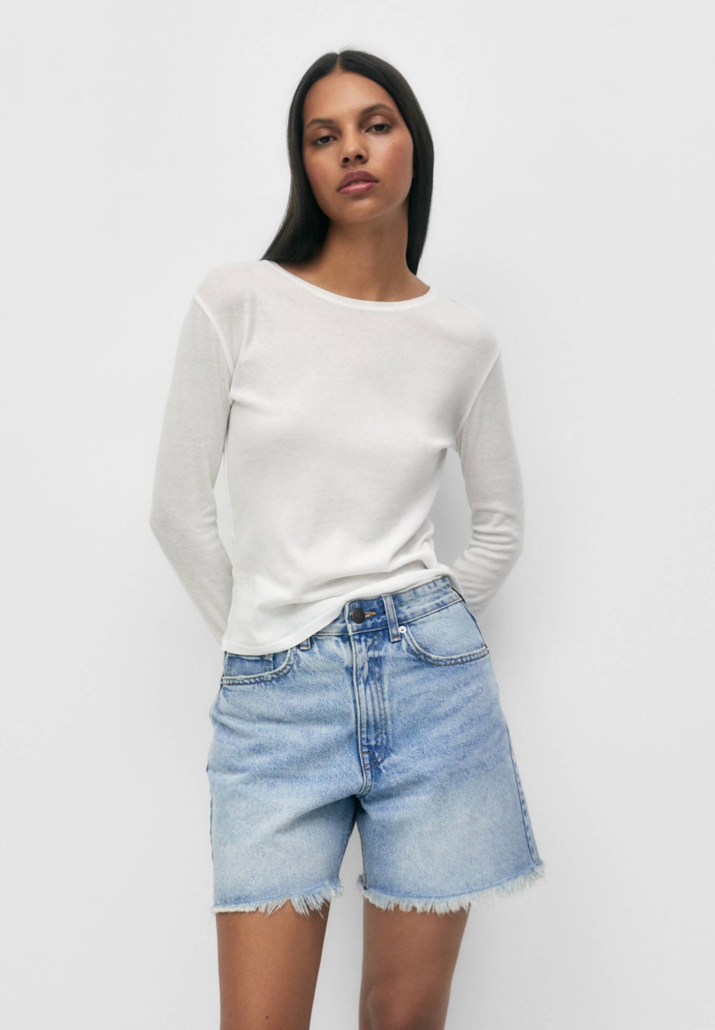 BERMUDA - Denim shorts