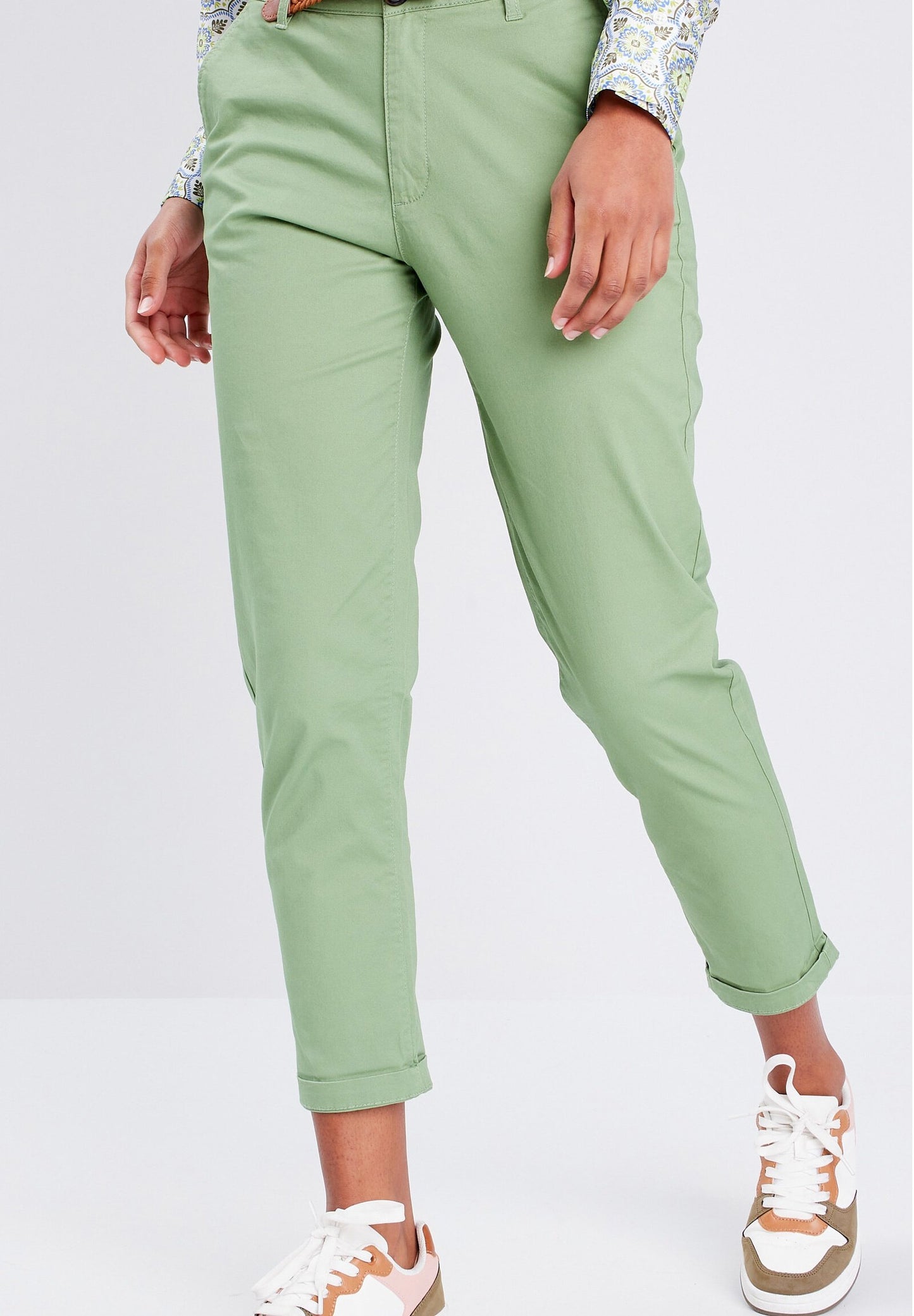 Chinos