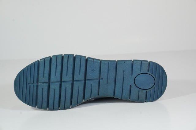 ARISSA SLIP ON 1