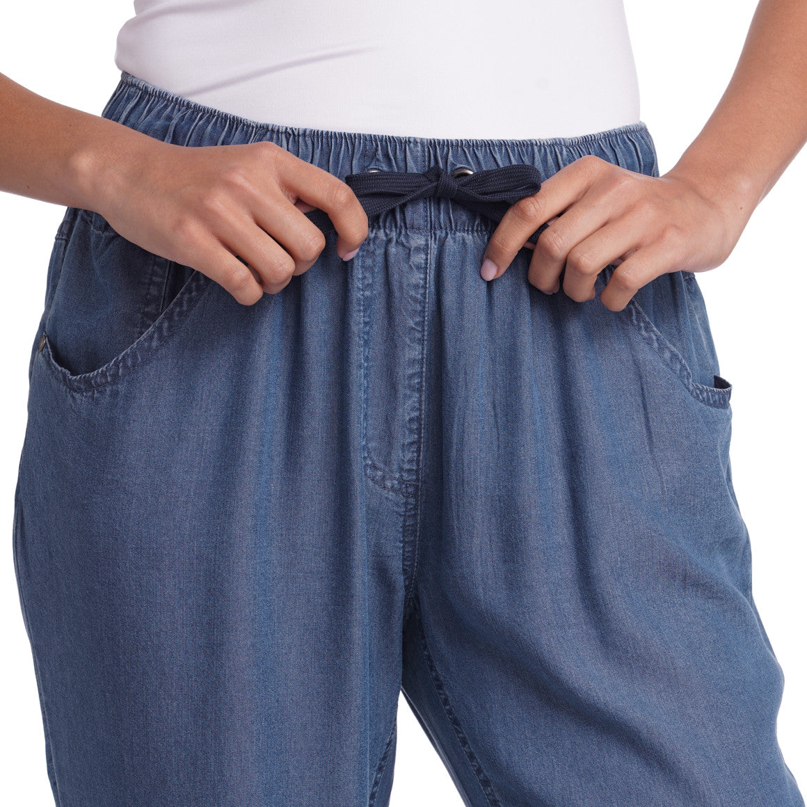 Women's trousers in denim look