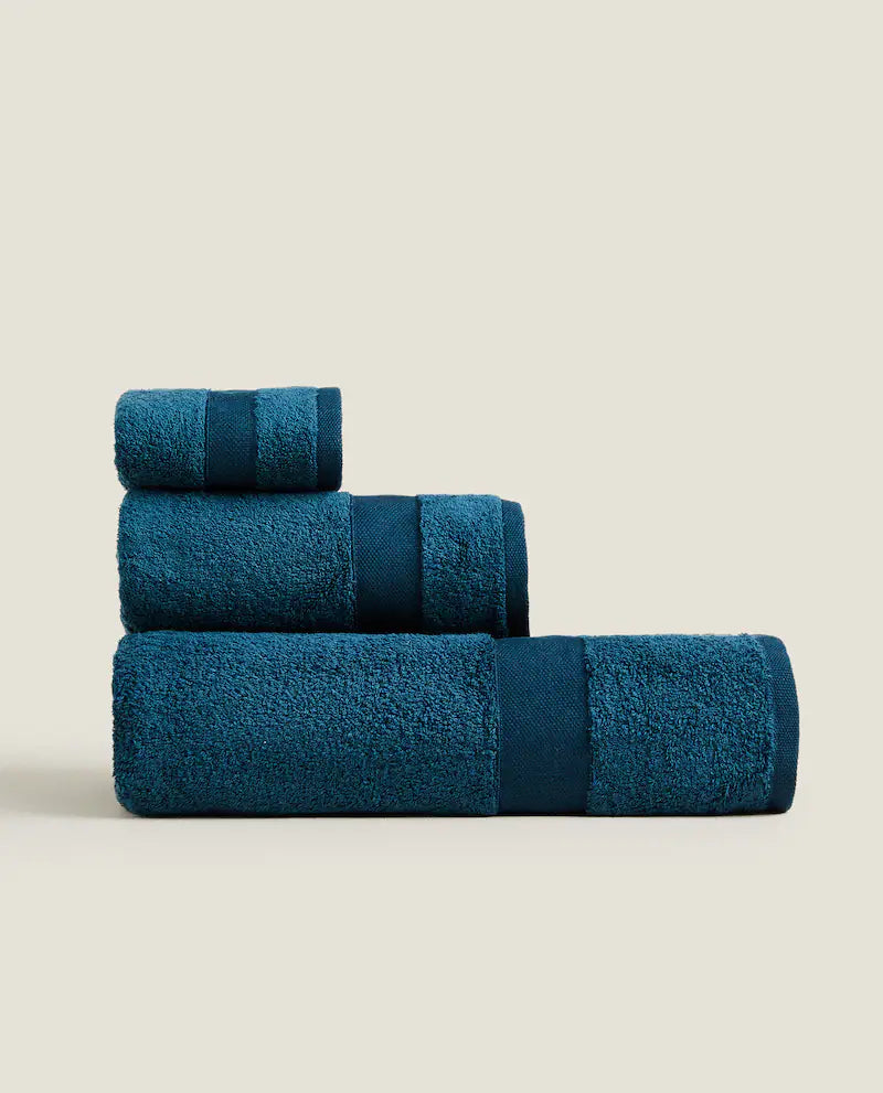 PREMIUM COTTON TOWEL