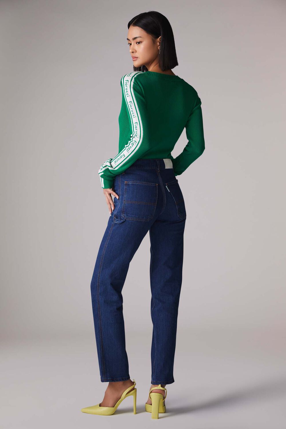 Flora Carpenter Jeans Mid Wash