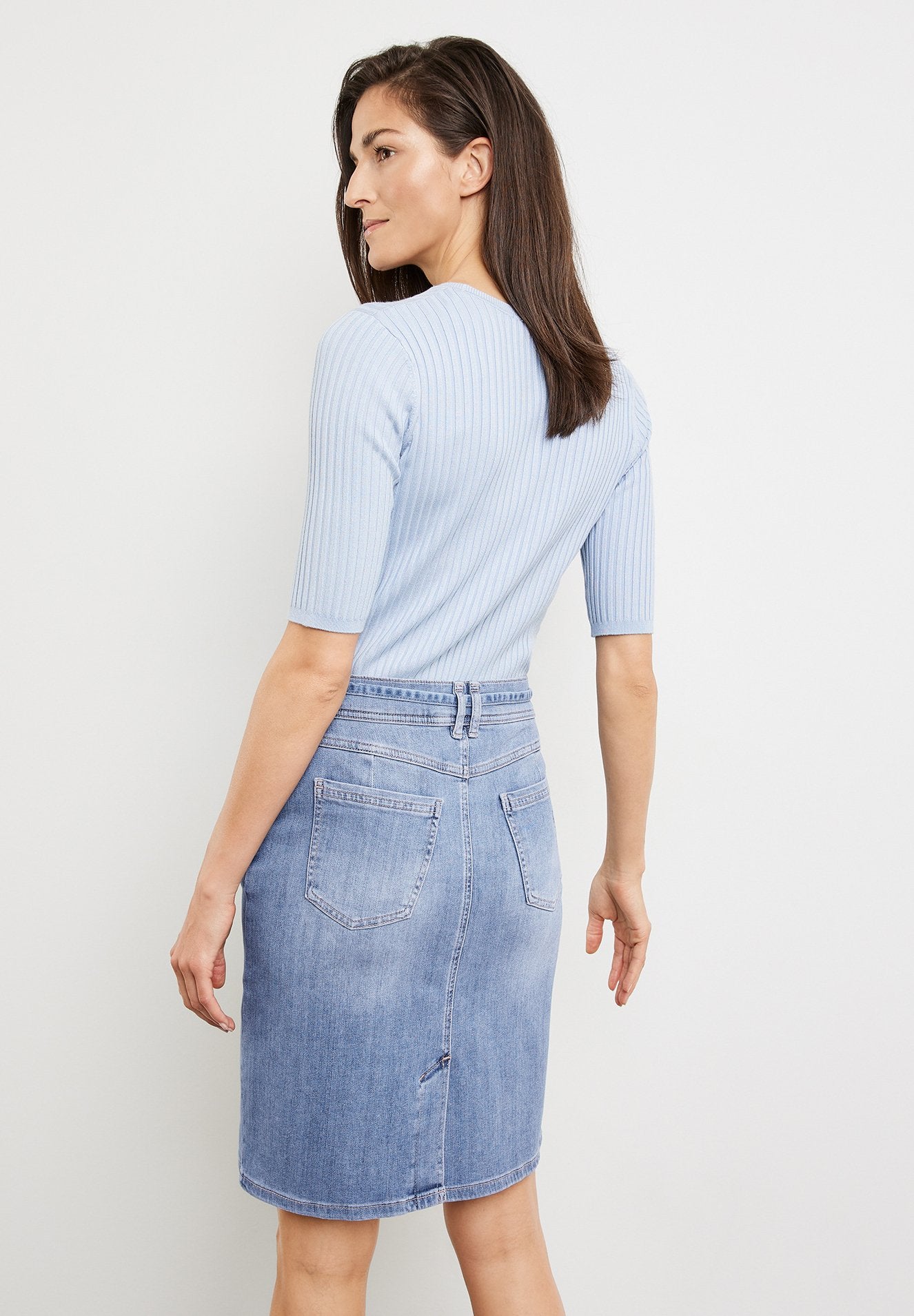 With WASHED-OUT EFFECT - Denim skirt