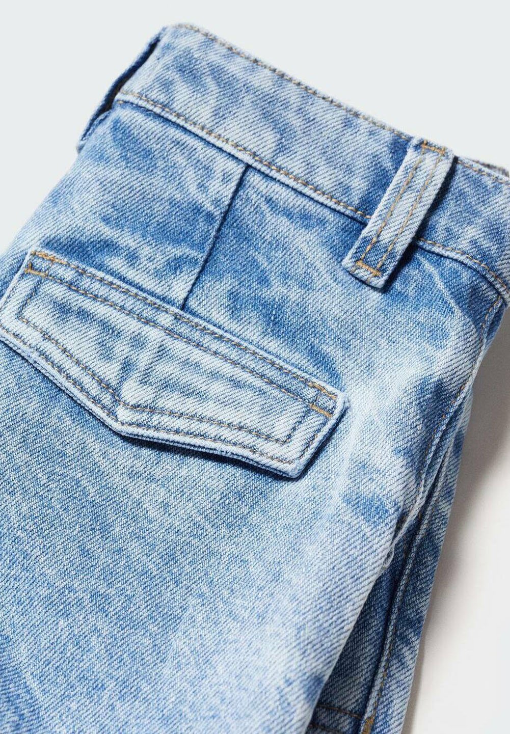 Straight leg Cargo jeans