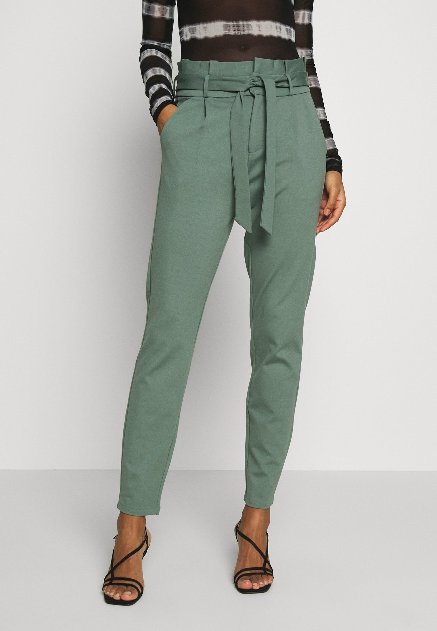 PAPERBAG Chinos