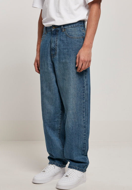 Relaxed fit jeans