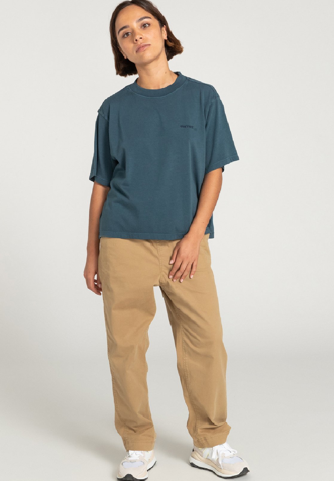 PIGMENT - Basic T-shirt
