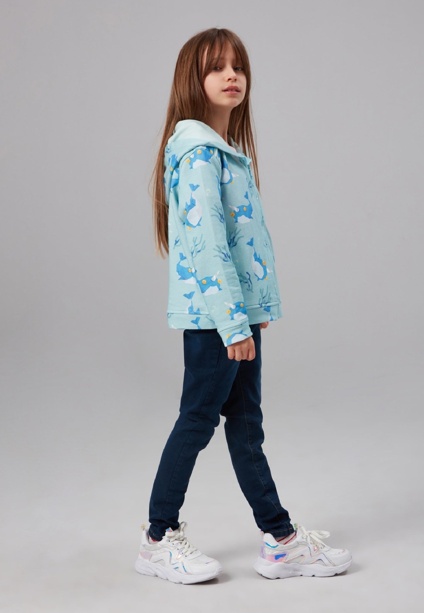 Zip-up sweatshirt