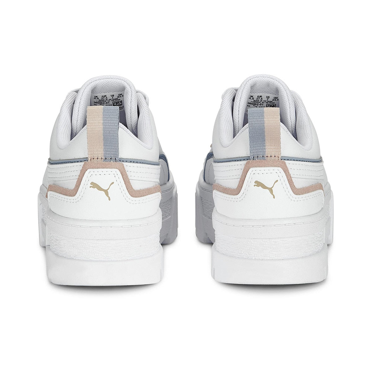 Casual shoes