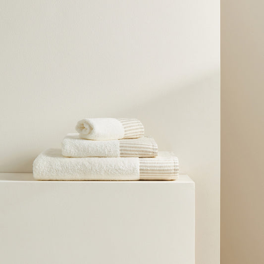 Bath towel